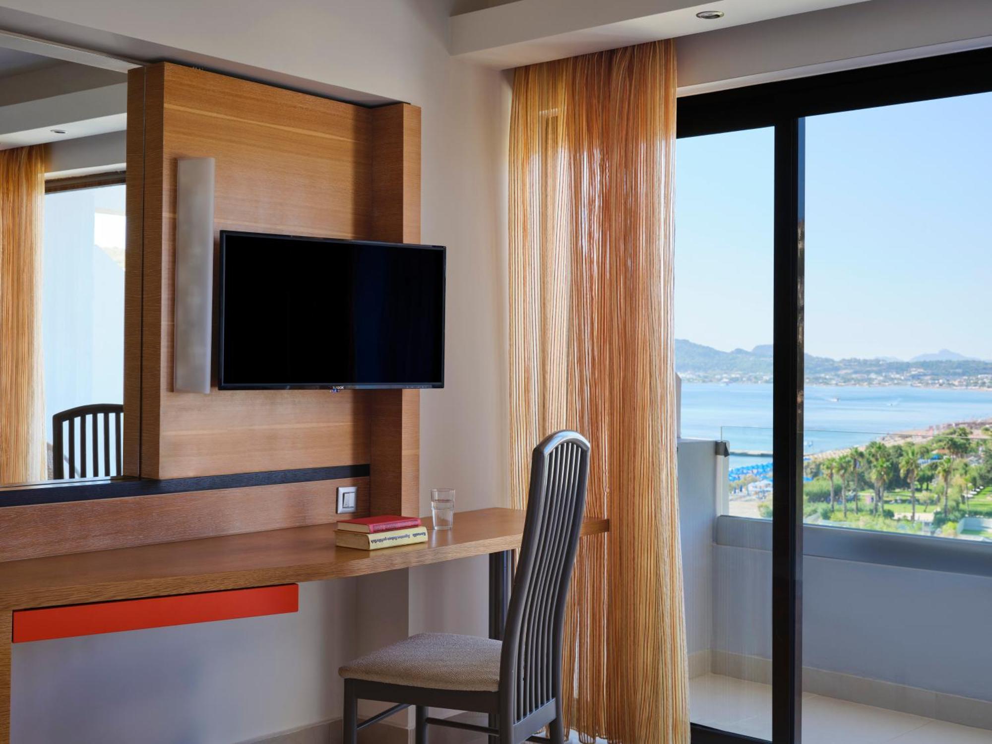 Esperos Mare Resort & Spa Φαληράκι Δωμάτιο φωτογραφία